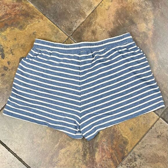 Banana Republic Blue White Striped Shorts Large - Picture 6 of 8